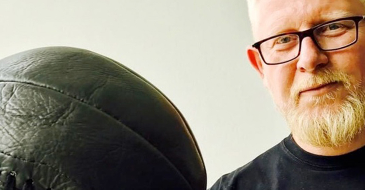 Een Merkwaardig Grooten Leeren Bal